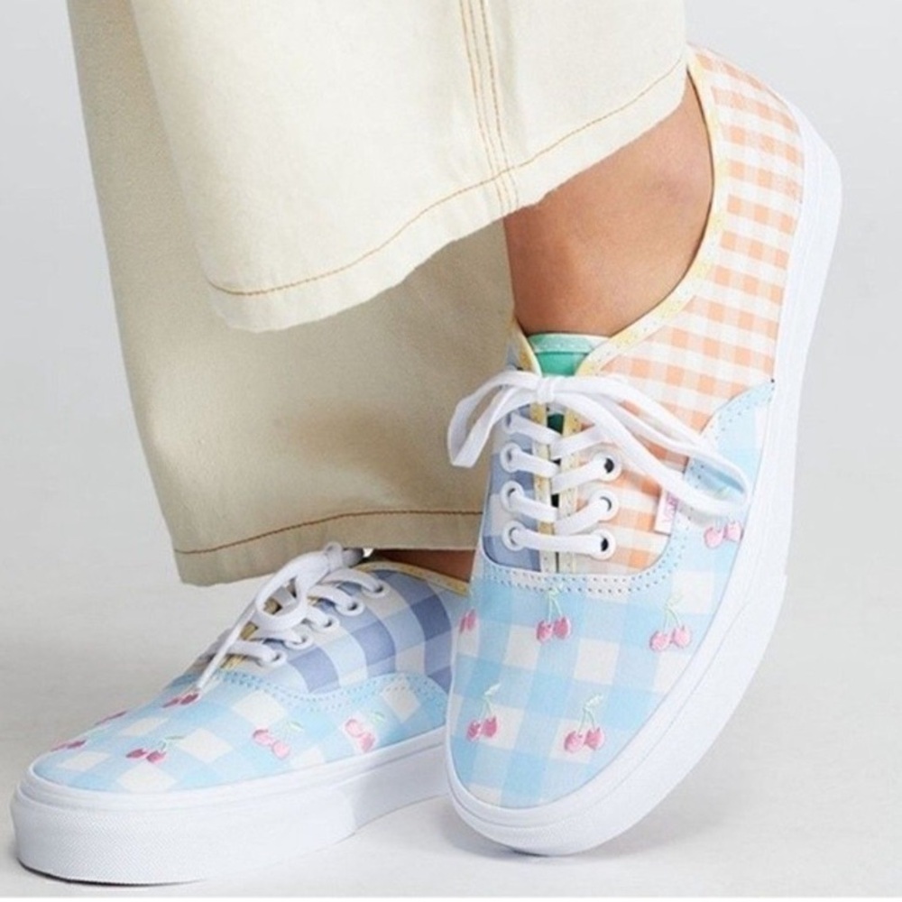 Like New Vans Gingham Embroidered Cherry, Women 12, Men 10.5 - Picture 2 of 11
